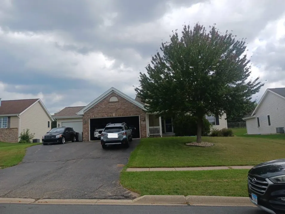 1055 Old Hunter Run Byron, IL 61010, Ogle County