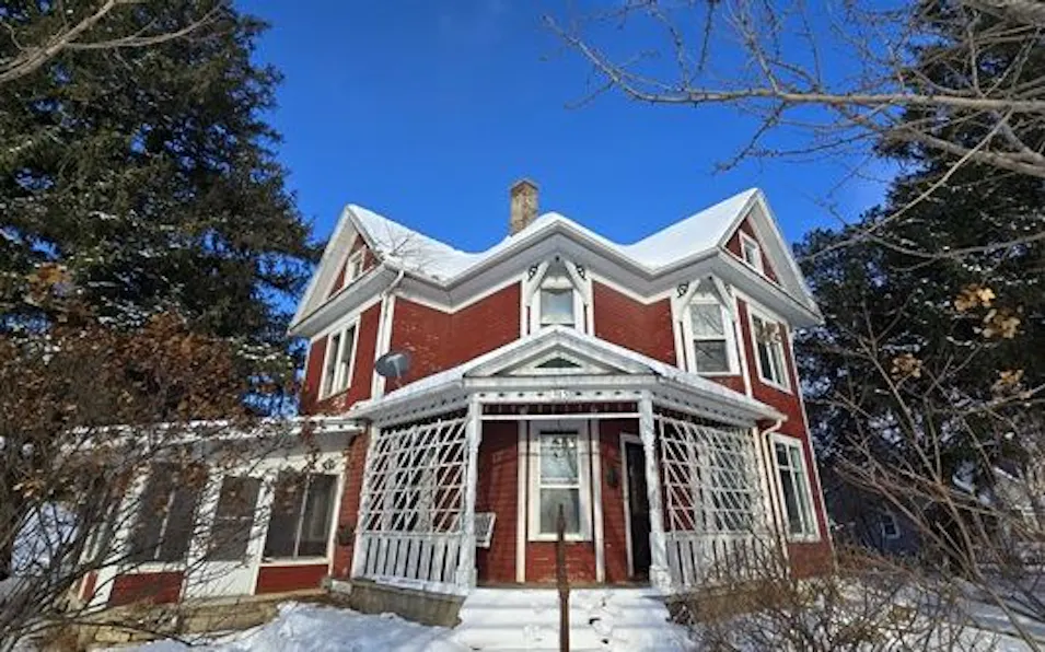 315 Newburg Ave W Mabel, MN 55954, Fillmore County