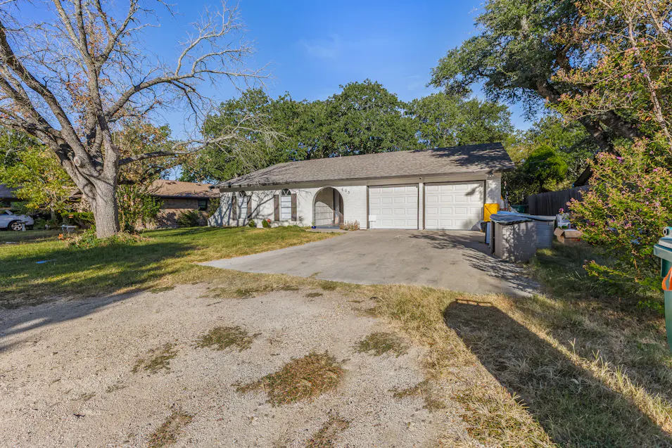 605 North Main Street Nolanville, TX 76559, Bell County