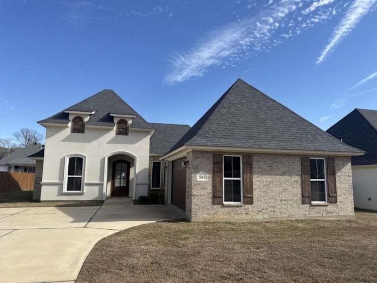 581 Newburyport St Shreveport, LA 71107, Caddo County