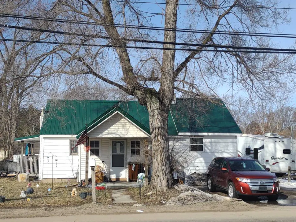 3191 N Woodruff Rd Weidman, MI 48893, Isabella County