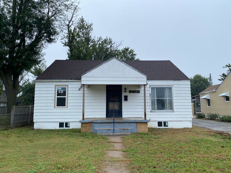 3511 Lakin Ave Great Bend, KS 67530, Barton County