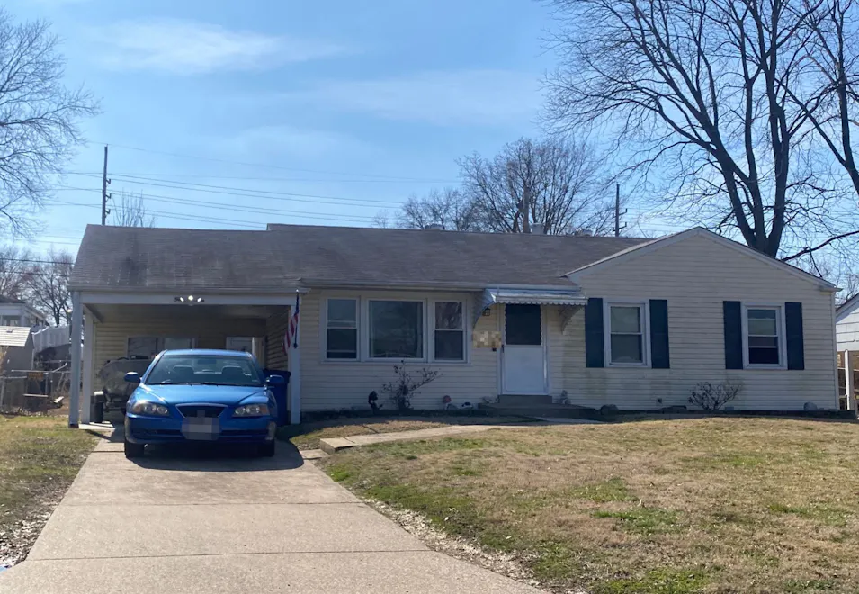 4004 Dolbil Dr Saint Louis, MO 63125, St. Louis County