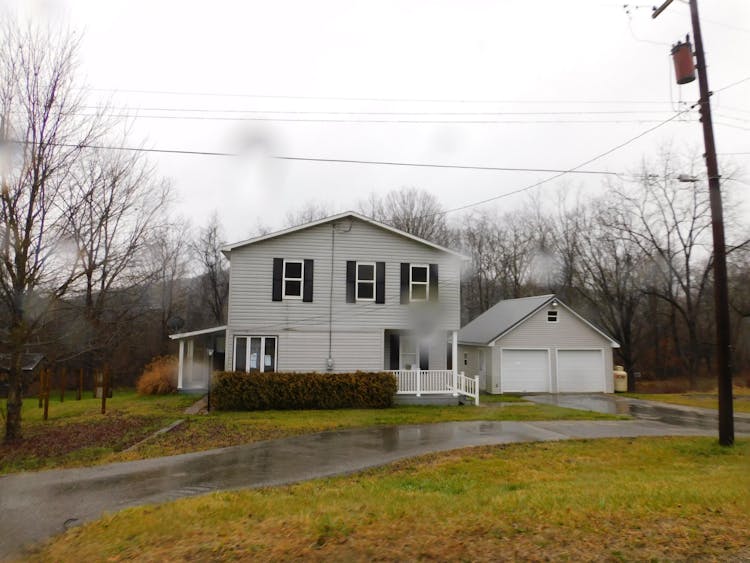 591 Dalrymple St, Pittsfield, PA, 16340, USA