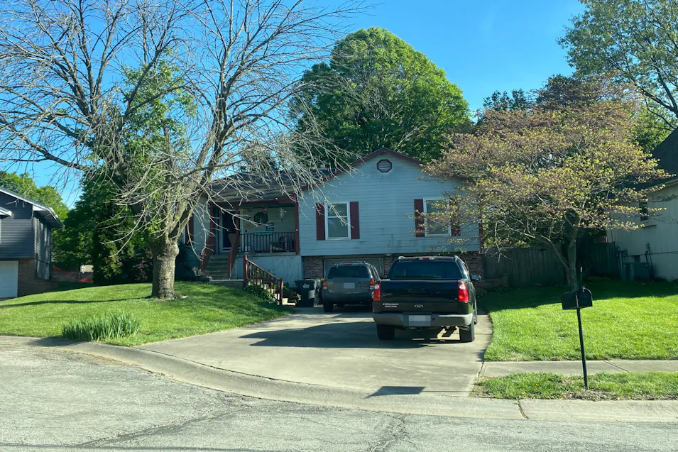 1108 SW Brook Court Blue Springs, MO 64015, Jackson County