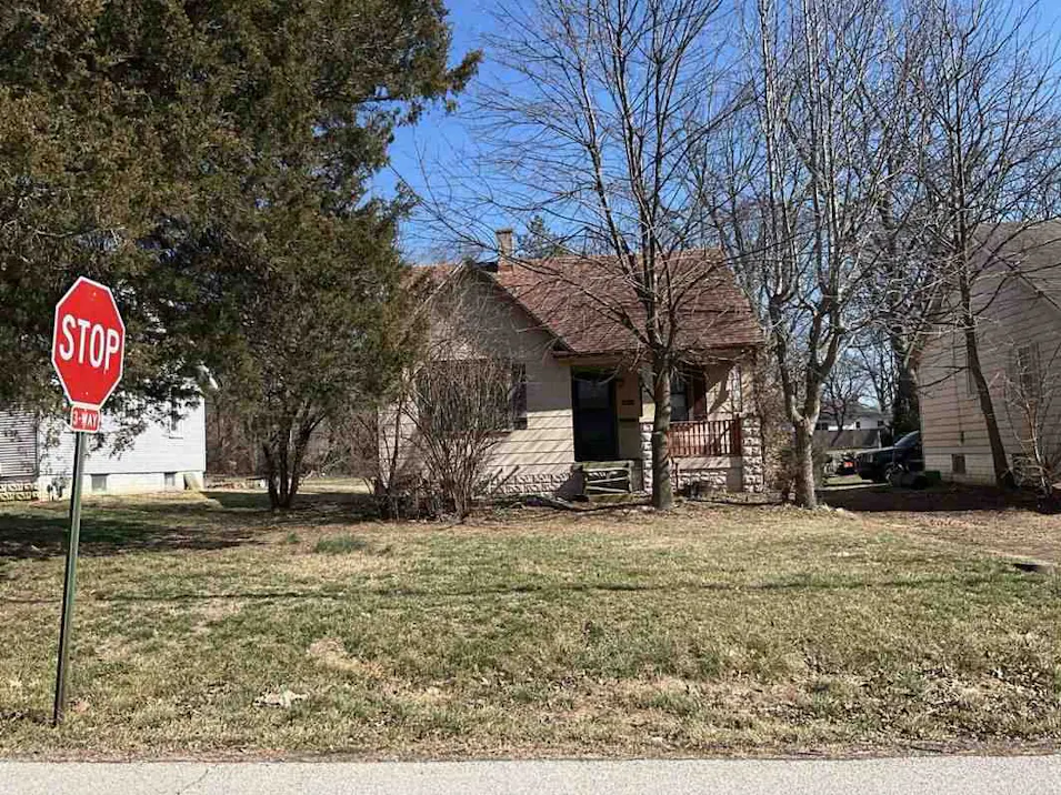 1622 Kinsella Avenue Swansea, IL 62226, St. Clair County