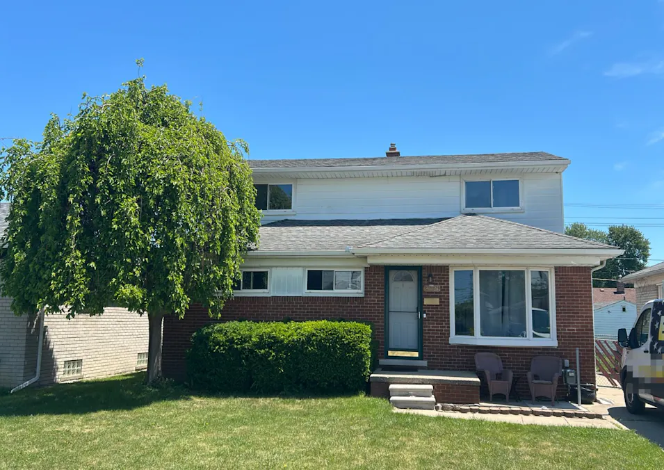 25424 Pattow St Roseville, MI 48066, Macomb County