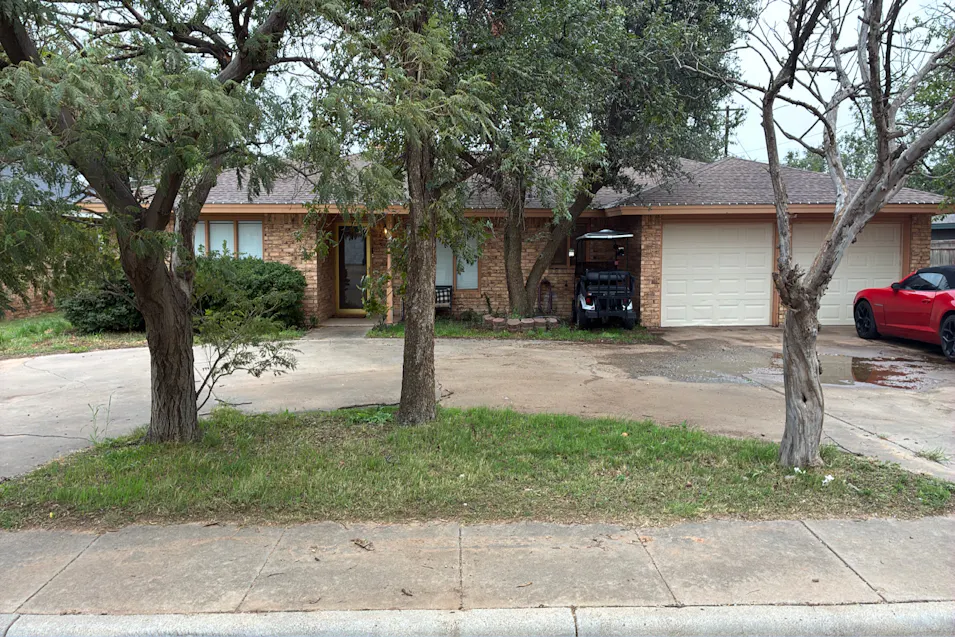 308 Sandalwood Ln Levelland, TX 79336, Hockley County