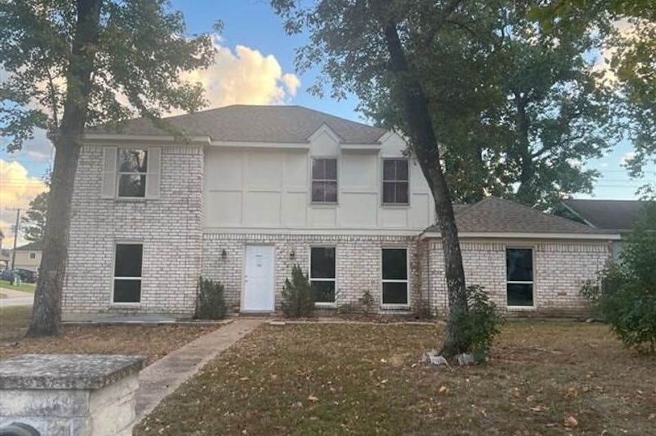 10156 Woodhollow Drive Conroe, TX 77385, Montgomery County