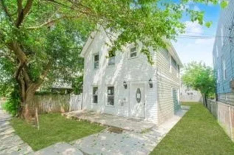 33 South St Staten Island, NY 10310, Richmond County