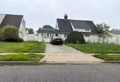 Wisteria Ln, Wantagh, NY 11793 #1