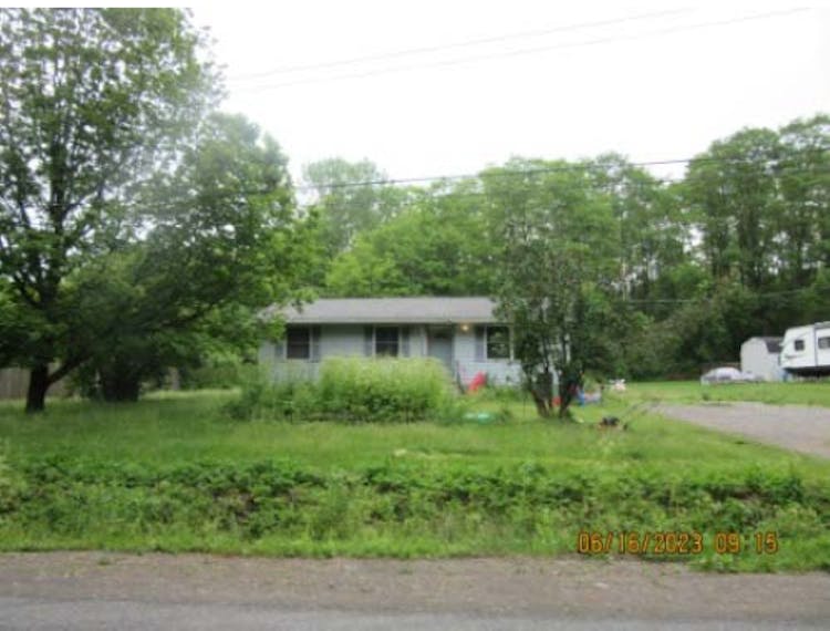 2488 King Rd Sauquoit, NY, 13456, USA