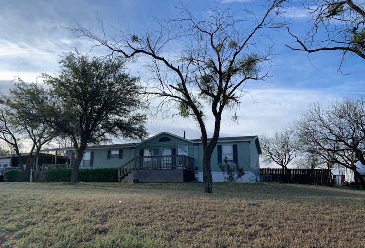 1109 W Louisiana Ave Sweetwater, TX 79556, Fisher County