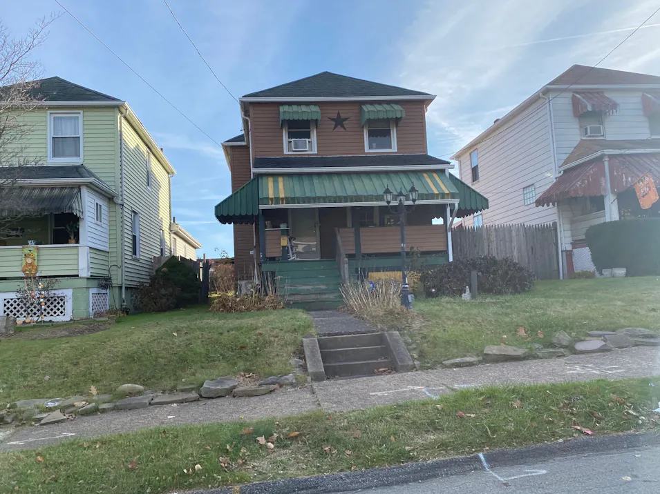 1509 Pennsylvania Avenue West Mifflin, PA 15122, Allegheny County