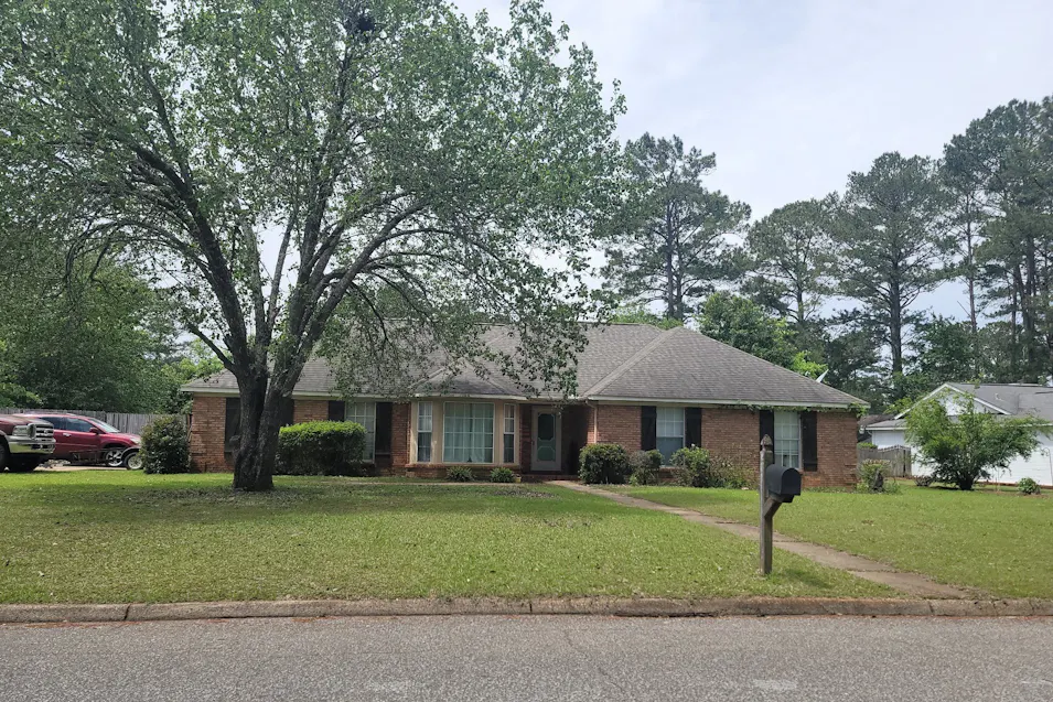 201 Boyce Rd Dothan, AL 36305, Houston County