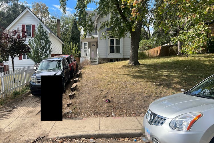 36 S. Union St. Elgin, IL 60123, Kane County