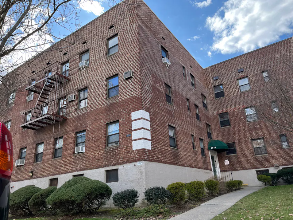 47-18 217th St 1d Bayside, NY 11361, Queens County