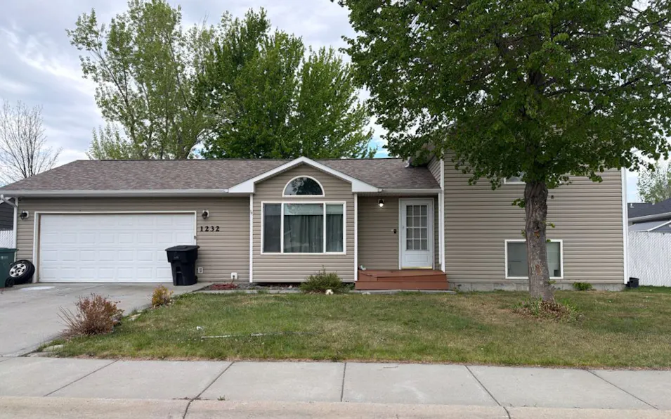 1232 Frost Street Billings, MT 59105, Yellowstone County