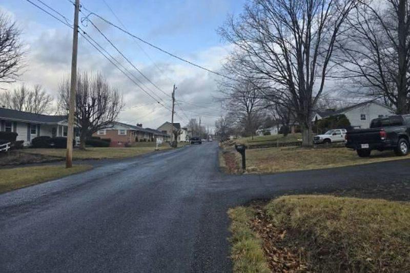 Armstrong St, Frostburg, MD 21532