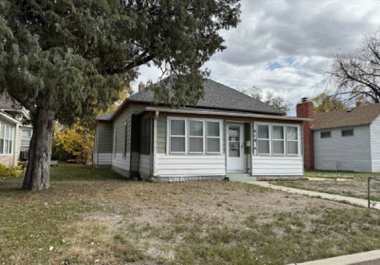 619 Big Horn Ave Alliance, NE 69301, Box Butte County