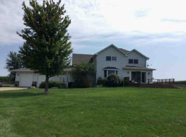 526 Roxbury Rd Paw Paw, IL 61353, Lee County