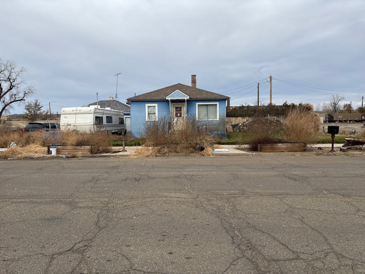 919 Washington Street Miles City, MT 59301, Custer County