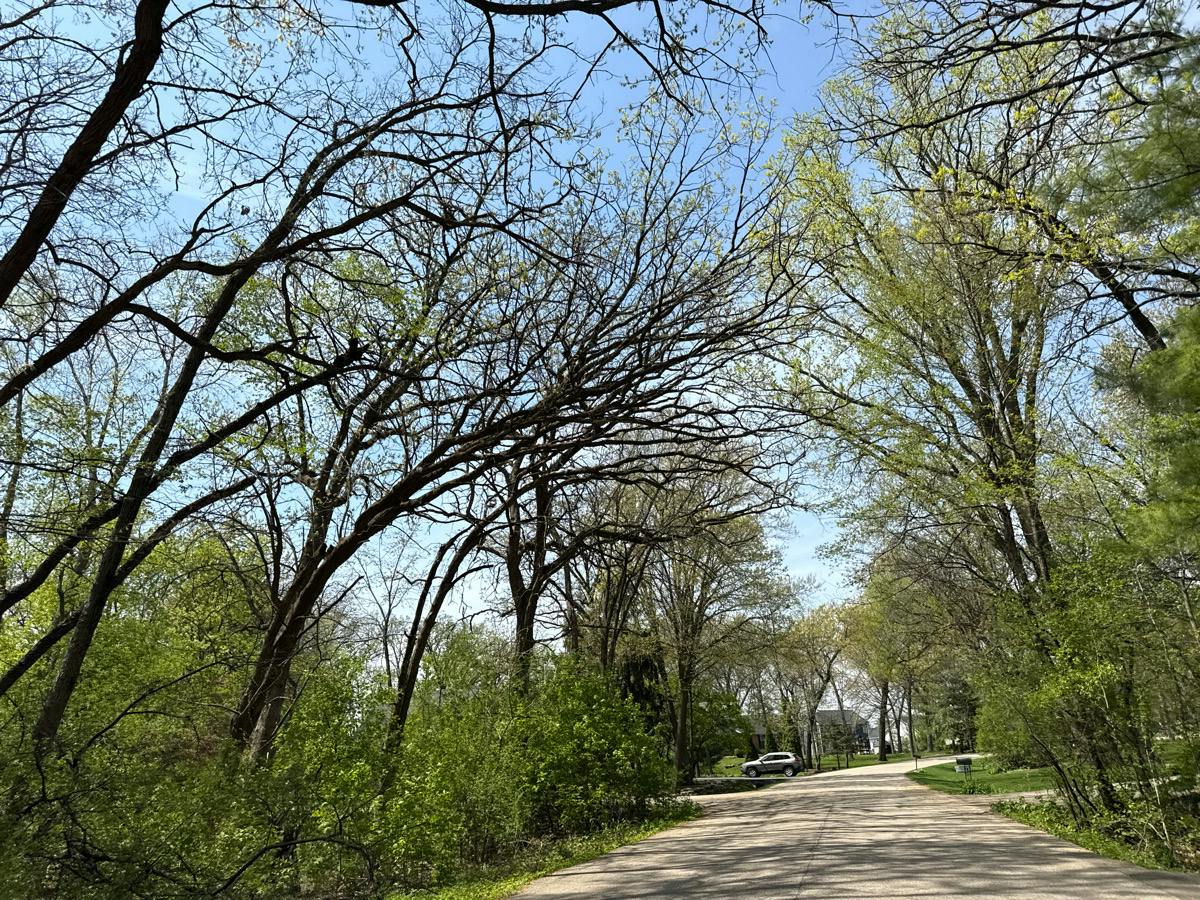 Danbury Dr, Janesville, WI 53546