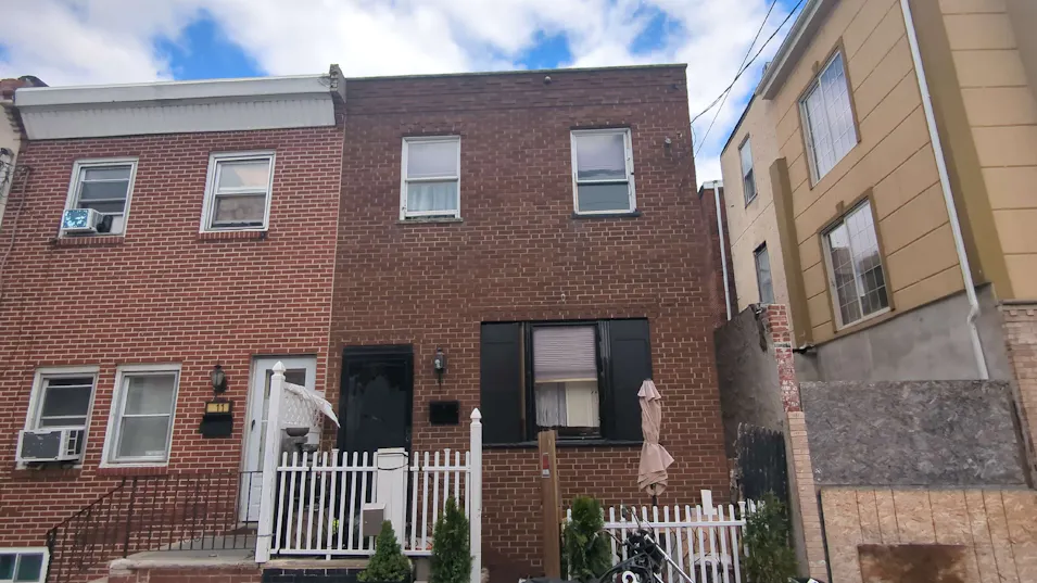 609 Jackson Street Philadelphia, PA 19148, Philadelphia County