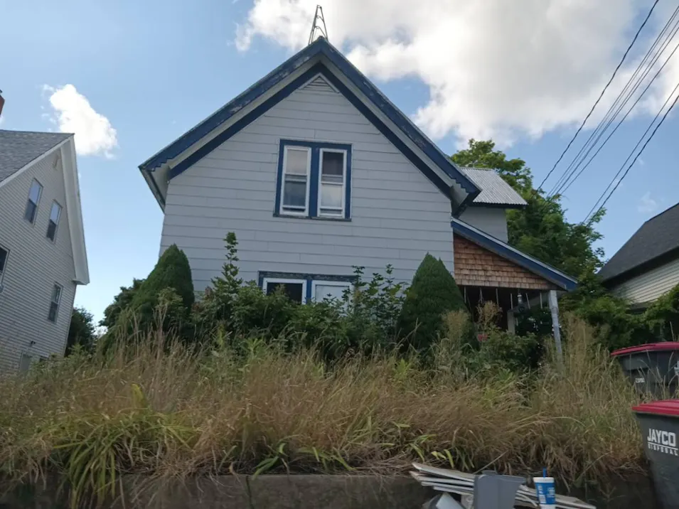 24 Cottage St Sanford, ME 04073, York County
