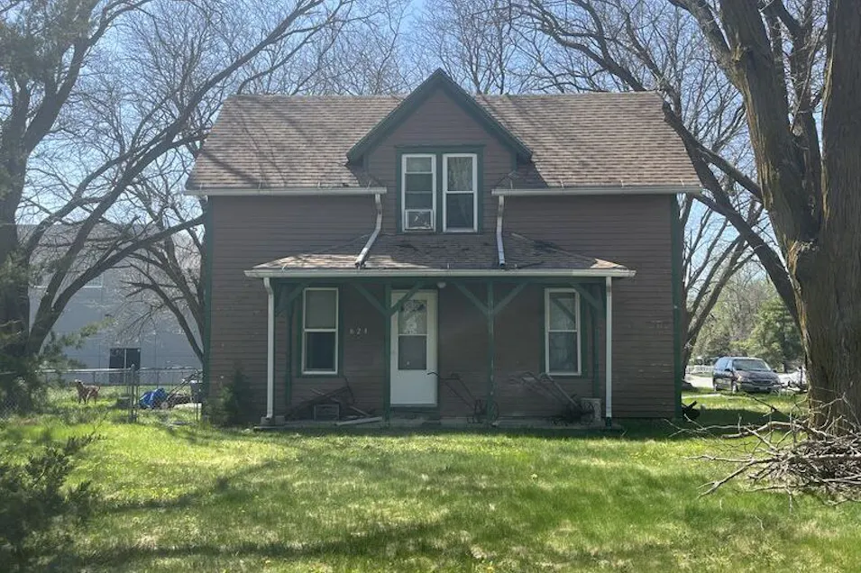 621 Ivan Street Pender, NE 68047, Thurston County