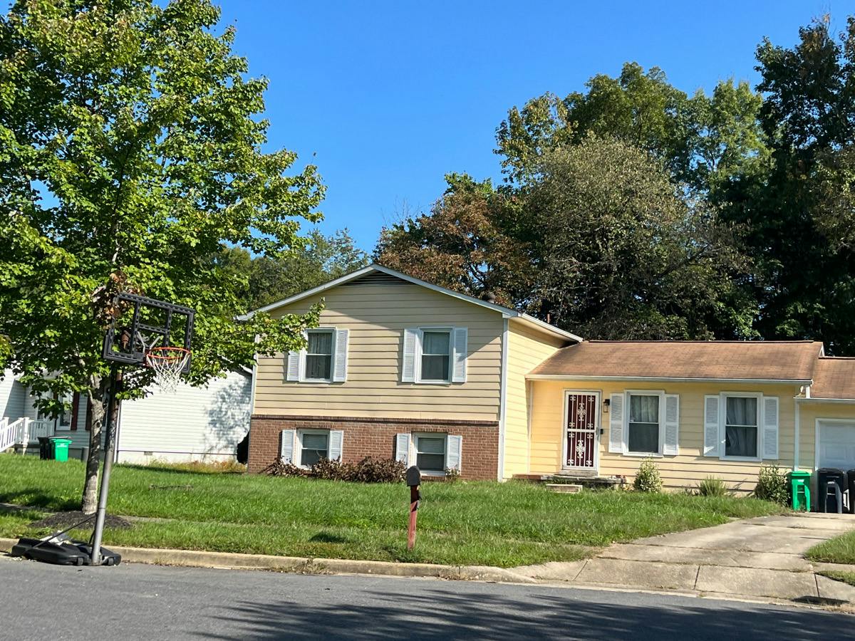 Carland Pl, Laurel, MD 20708