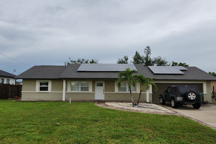 1417 NE 11th St Cape Coral, FL 33909, Lee County