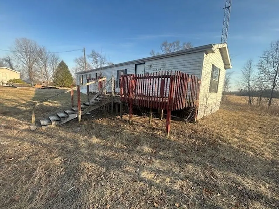 13219 W 550 N Medaryville, IN 47957, Jasper County