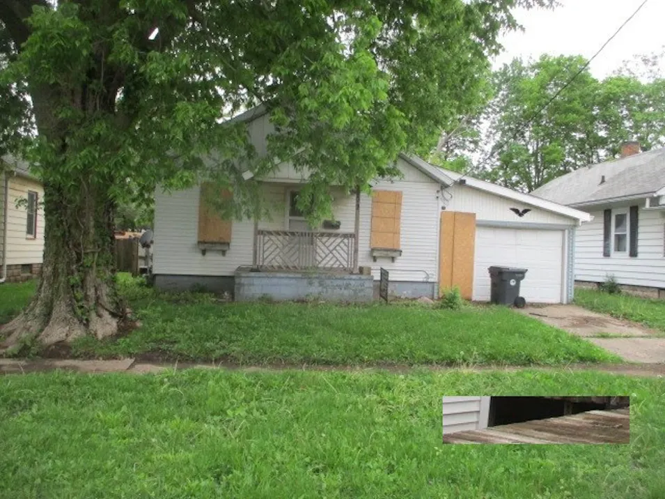807 South 13th Street Pekin, IL 61554, Tazewell County
