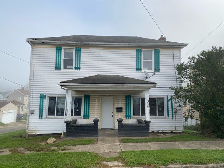 111 Western Avenue Mingo Junction, OH 43938, Jefferson County