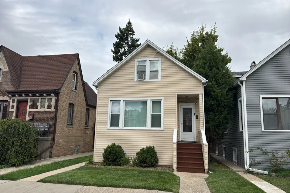 2948 N. Newcastle Ave. Chicago, IL 60634, Cook County