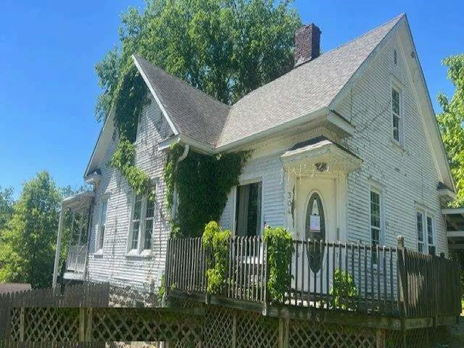 304 3rd Ave W Albia, IA 52531, Monroe County