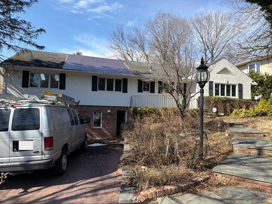 14 Vine Street Glenwood Landing, NY 11547, Nassau County