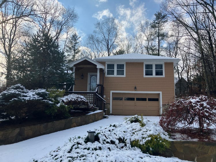 2 Rockwood Road Natick, MA 01760, Middlesex County