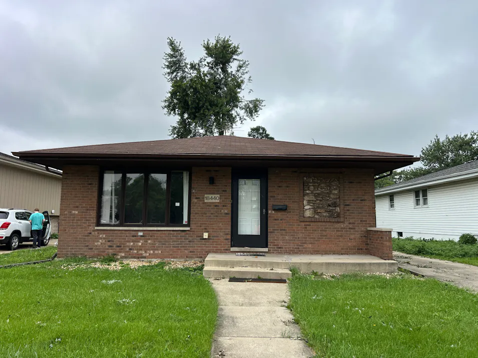 18440 Wildwood Ave Lansing, IL 60438, Cook County