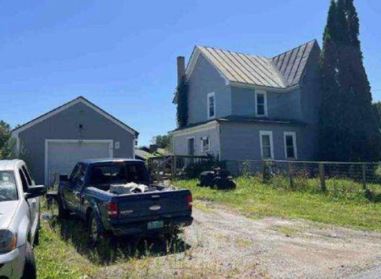 9 Prospect Street East Barre, VT 05649, Washington County