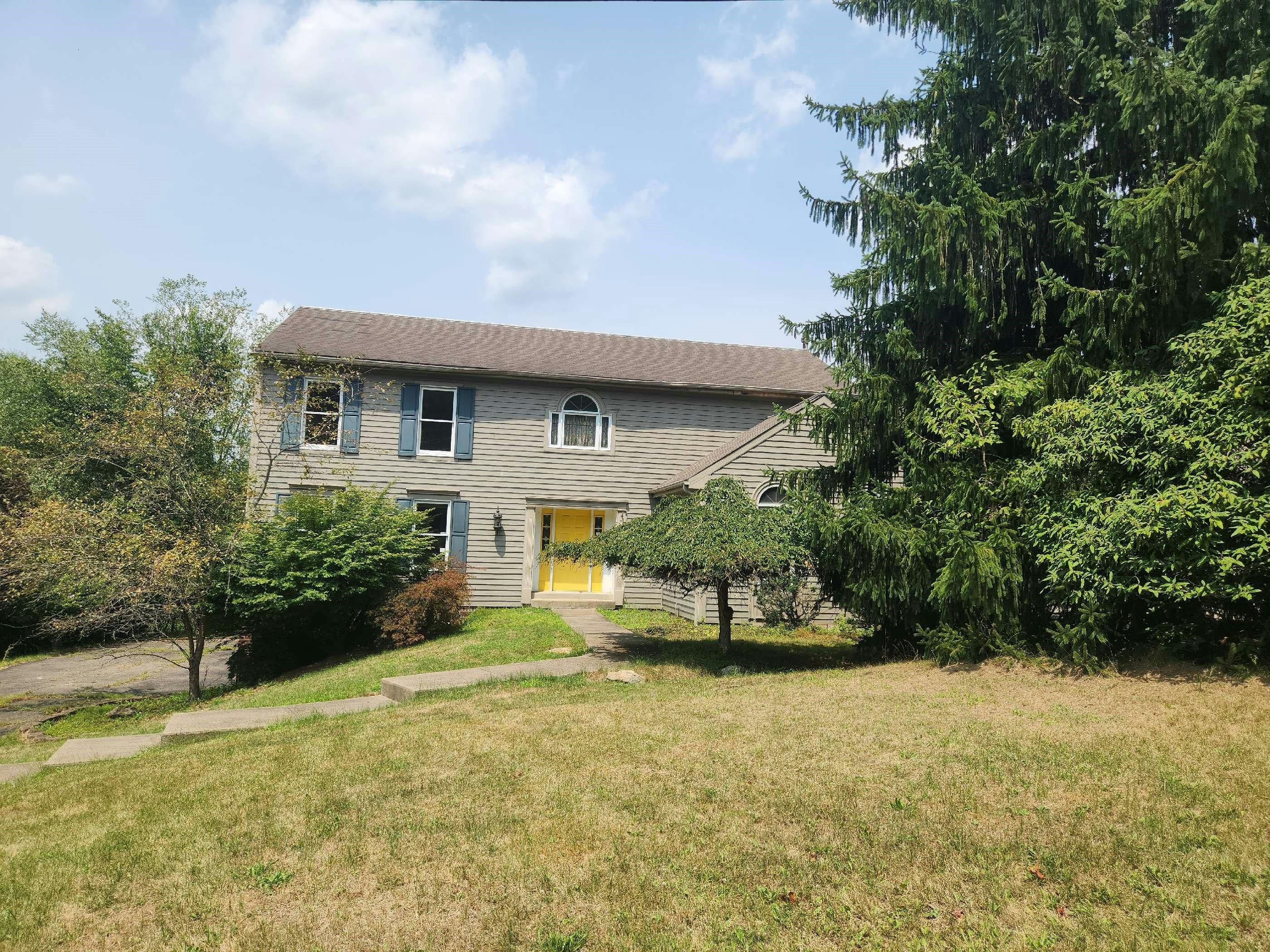 Sandune Dr, Murrysville, PA 15668 #1