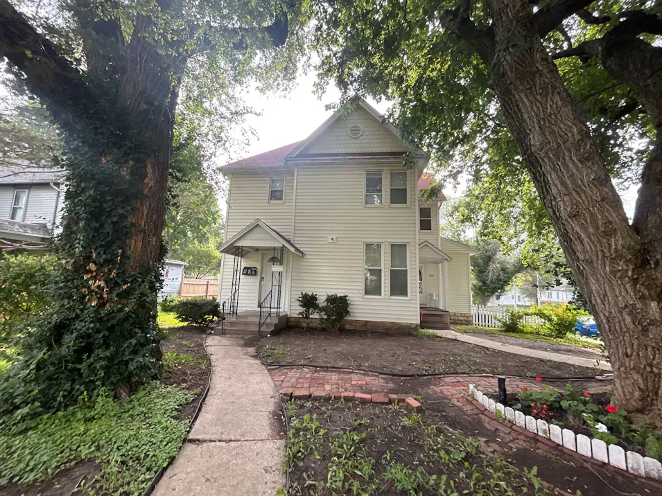 602 Ohio Ave Holton, KS 66436, Jackson County