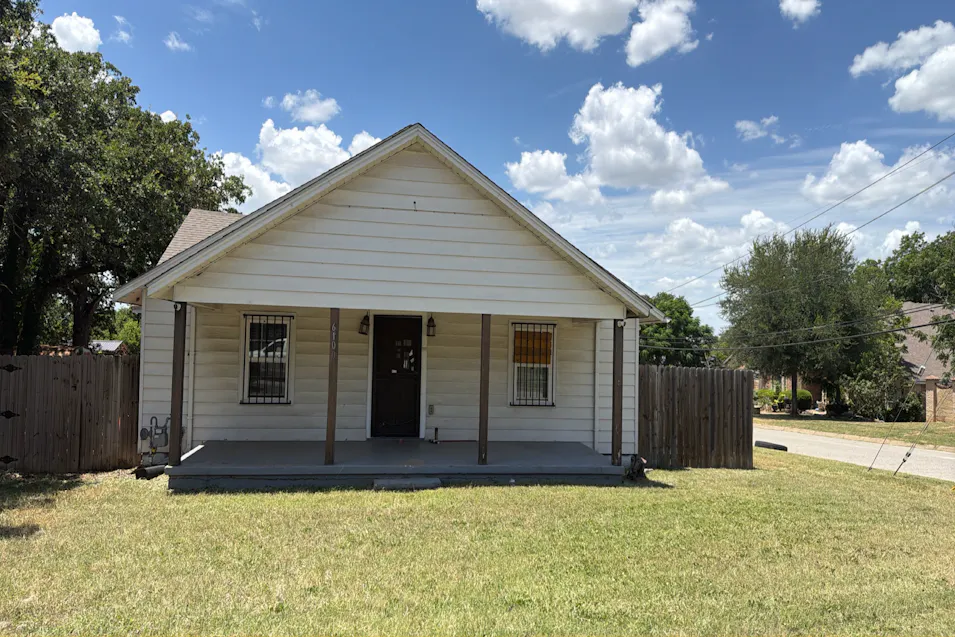 6100 Guilford St Forest Hill, TX 76119, Tarrant County