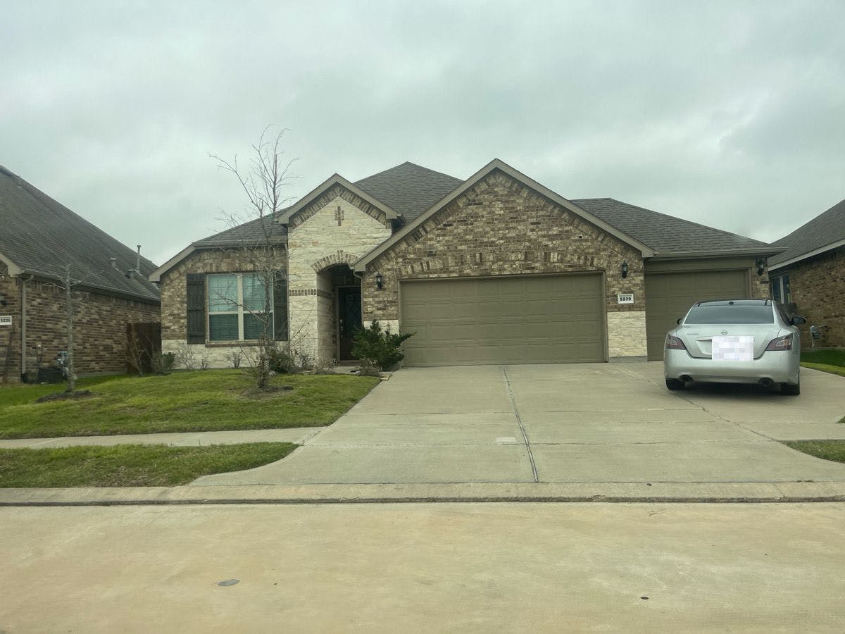 5239 Royal Sunset Ct  
