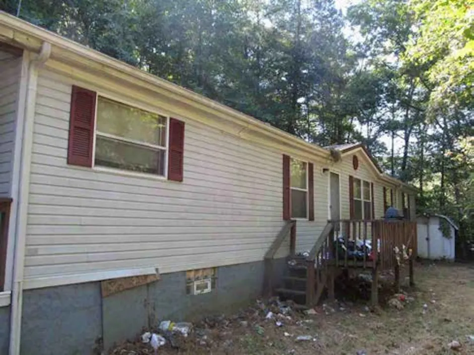 529 Ten Mile Rd Branchland, WV 25506, Lincoln County