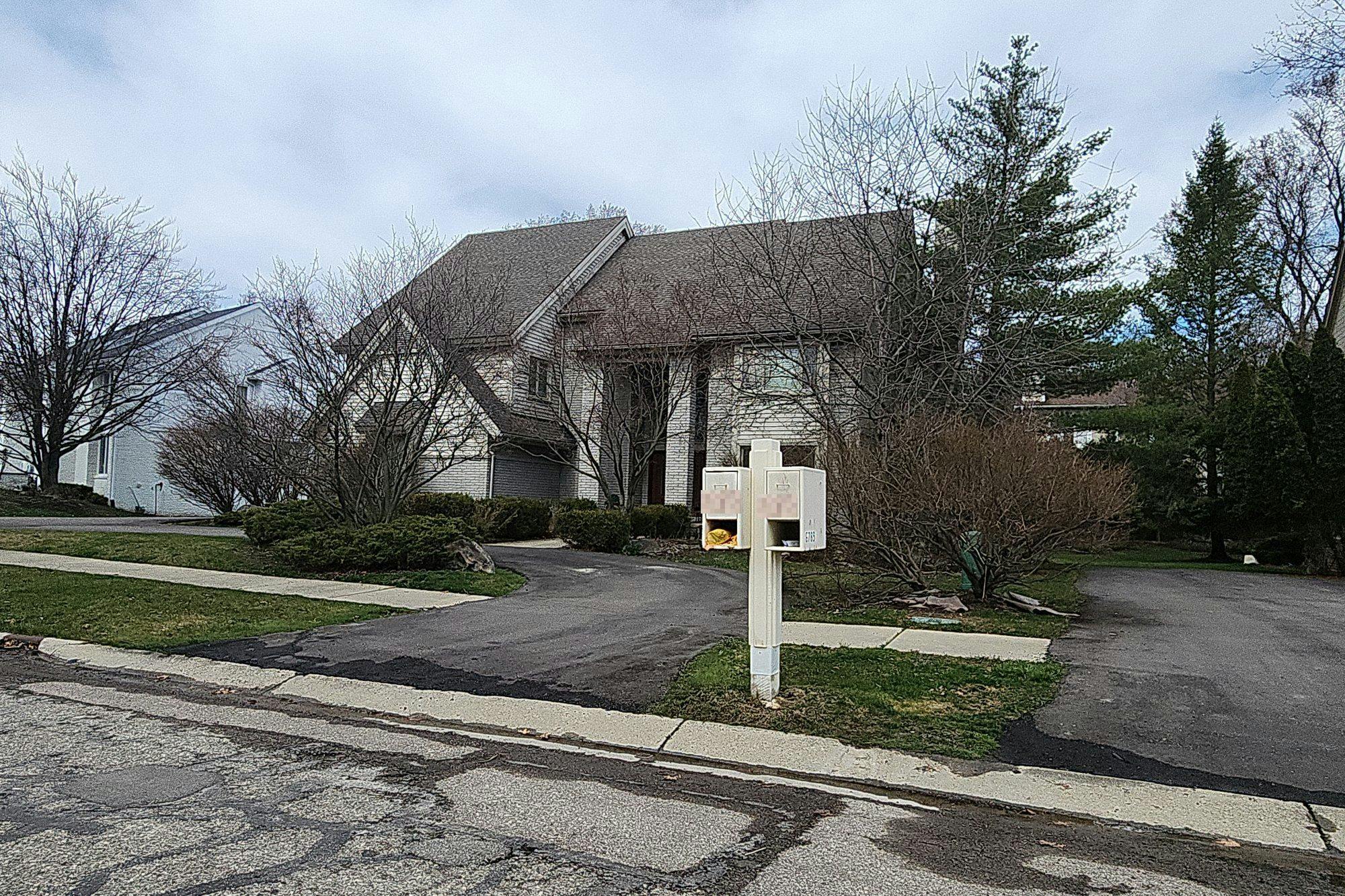 Torybrooke Cir, West Bloomfield, MI 48323 #1