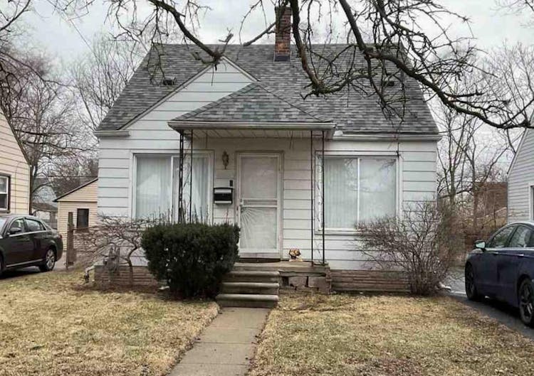 6416 Warwick St Detroit, MI 48228, Wayne County