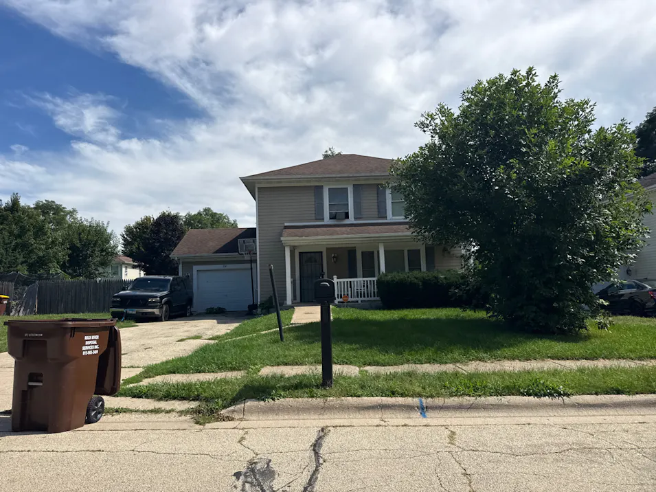 714 Newport Ave Rockford, IL 61102, Winnebago County