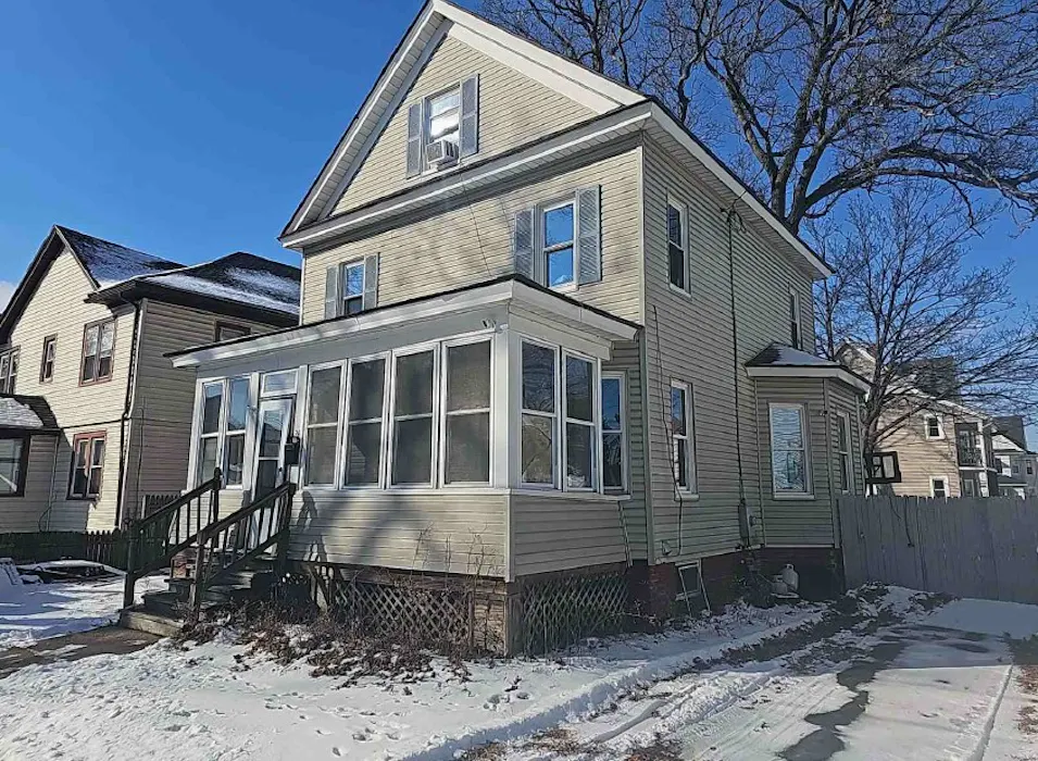 24 Fairmount St Springfield, MA 01108, Hampden County